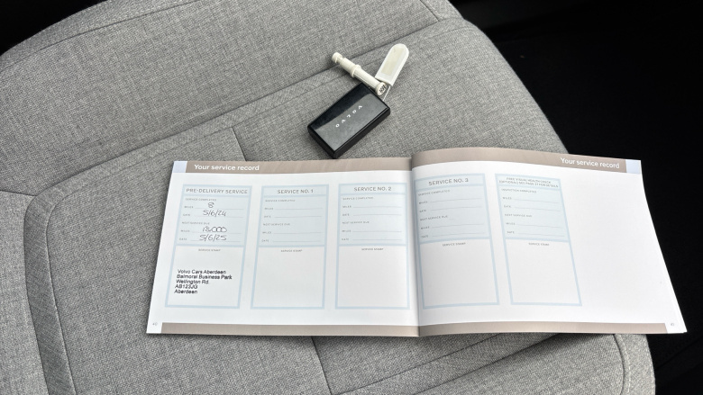 Volvo EX30 200kW SM Extended Range Ultra 69kWh 5dr Auto Electric Estate